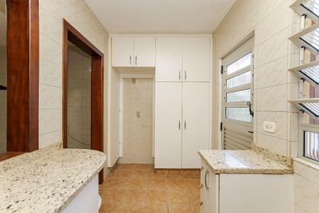 13_photo/94dce347df.469a4362e5518181-ATLAS-78b7f13f-4e86-4d11-bae2-8d083c97d3d2.jpg de casa à venda com 3 quartos, 360m² em Novo Mundo, Curitiba