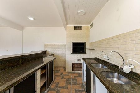 24_photo/94dce347df.469a4362e5518181-ATLAS-d657a9b8-e8f4-4bb2-8cb2-bd95a2371d8f.jpg de casa à venda com 3 quartos, 360m² em Novo Mundo, Curitiba