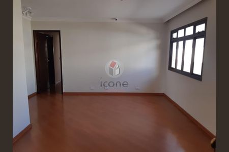 37_photo/94dce347e7.b998a58f5cd09cc9-ATLAS-34c52590-a1f4-49cc-a2d5-bad4ce5ac1c6.jpg de casa à venda com 3 quartos, 233m² em Novo Mundo, Curitiba