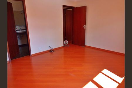 30_photo/94dce347e7.b998a58f5cd09cc9-ATLAS-55990da6-9bc2-4e14-9d82-637940115860.jpg de casa à venda com 3 quartos, 233m² em Novo Mundo, Curitiba