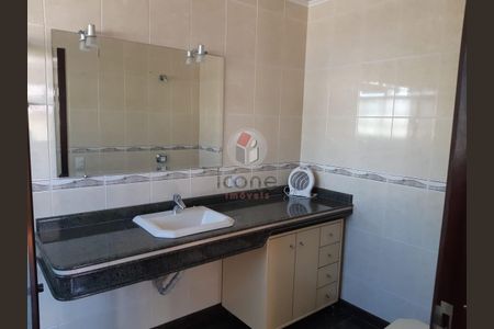 14_photo/94dce347e7.b998a58f5cd09cc9-ATLAS-af4d3611-eccf-41b8-860f-fa2556b9e1bb.jpg de casa à venda com 3 quartos, 233m² em Novo Mundo, Curitiba