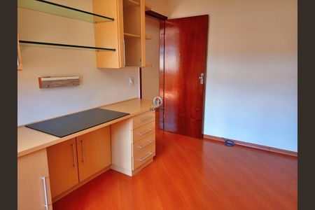 27_photo/94dce347e7.b998a58f5cd09cc9-ATLAS-ffbd8753-1c4d-466b-8d70-9fbe4c8409e5.jpg de casa à venda com 3 quartos, 233m² em Novo Mundo, Curitiba