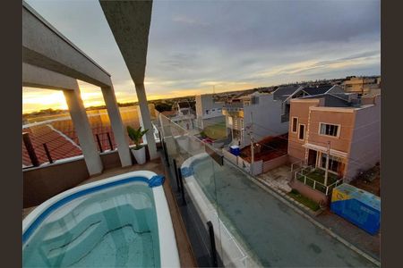 1_photo/94dce34853.d9f8130b258163b2-ATLAS-4bb19c6d-e7e2-4135-b3f9-dae87072032e.jpg de casa à venda com 4 quartos, 236m² em Novo Mundo, Curitiba