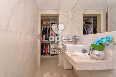 17_photo/94dce34853.d9f8130b258163b2-ATLAS-a5cfeea2-a359-4835-adde-40ff7e744e89.jpg de casa à venda com 4 quartos, 236m² em Novo Mundo, Curitiba