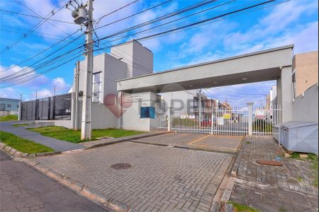 47_photo/94dce34853.d9f8130b258163b2-ATLAS-abf5f9c8-fbaf-4d78-b05b-68eec756a6b4.jpg de casa à venda com 4 quartos, 238m² em Novo Mundo, Curitiba