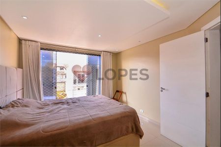 11_photo/94dce34853.d9f8130b258163b2-ATLAS-b01e17ad-d38d-4c0e-8dbe-7485dd42a4c8.jpg de casa à venda com 4 quartos, 236m² em Novo Mundo, Curitiba