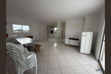 7_photo/94dce3489f.3ee15f017ff1b7a8-ATLAS-52129095-1cfb-47af-9c7a-6819e2696cfc.jpg de apartamento à venda com 3 quartos, 68m² em Novo Mundo, Curitiba