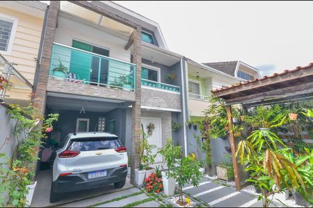 12_photo/94dce348c7.0dcdb97a203570de-ATLAS-e2366468-3830-46cf-a915-2b2cb2cf3608.jpg de casa à venda com 3 quartos, 155m² em Novo Mundo, Curitiba