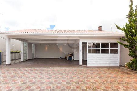 35_photo/94dce348e9.905d7f4245edae06-ATLAS-bf56607c-03f1-4aba-bfcb-8ccf2ede5dd3.jpg de casa à venda com 3 quartos, 220m² em Novo Mundo, Curitiba