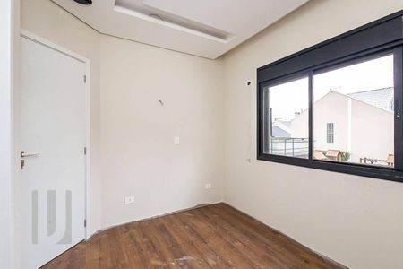 18_photo/94dce3491d.95bc2a4251ebce80-ATLAS-c3716b10-adf7-4dfd-a5a3-3a7de00fe2fb.jpg de casa à venda com 3 quartos, 160m² em Novo Mundo, Curitiba