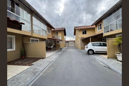 20_photo/94dce34933.8d02ed77cecc6524-ATLAS-7a3b2fd3-b787-402b-9dbf-68005227a9bf.jpg de casa à venda com 3 quartos, 83m² em Novo Mundo, Curitiba