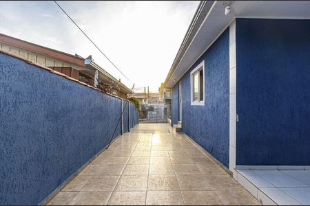 14_photo/94dce34971.24a317c22631bef5-ATLAS-fcfc3e2b-67e4-459d-a8a2-35d7d51219ab.jpg de casa à venda com 3 quartos, 110m² em Novo Mundo, Curitiba