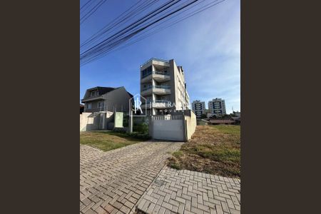 2_photo/94dce34c71.e1d2c46bde3eb79c-ATLAS-fee51bcc-5b12-42d0-a50f-b1afd1ef3cf6.jpg de apartamento para alugar com 2 quartos, 53m² em Novo Mundo, Curitiba