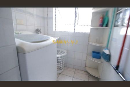 2_photo/94dce34d13.8cbbc6e43ead3576-ATLAS-168a7147-4e9c-417a-a93c-1ebb90a541a5.jpg de apartamento à venda com 2 quartos, 60m² em Novo Mundo, Curitiba