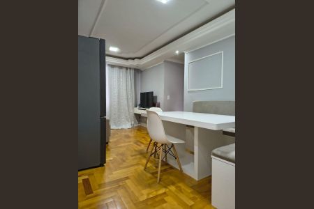 3_photo/94dce34d7d.c7048a8dc0618162-ATLAS-a3c5d3ea-6d7b-49b4-b538-24991a6c5be5.jpg de apartamento à venda com 3 quartos, 56m² em Novo Mundo, Curitiba