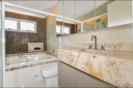 19_photo/94dce34da1.4d1932269aa04820-ATLAS-e909d3c9-bf75-44d0-ba25-5f5dffe2a420.jpg de casa à venda com 3 quartos, 170m² em Novo Mundo, Curitiba