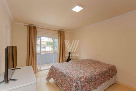 16_photo/94dce34e51.94eccd8fc9add72f-ATLAS-3dff3af3-b924-4089-95cf-0c3b2f515fba.jpg de casa à venda com 3 quartos, 181m² em Novo Mundo, Curitiba