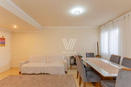 4_photo/94dce34e51.94eccd8fc9add72f-ATLAS-7e263f2c-0df0-4b02-9626-d21d4c11beb2.jpg de casa à venda com 3 quartos, 181m² em Novo Mundo, Curitiba