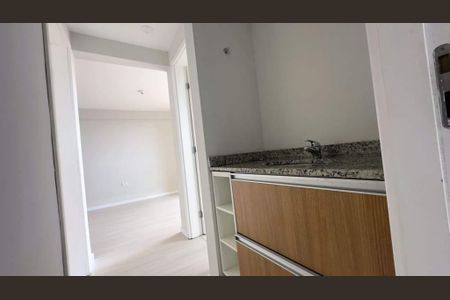 10_photo/94dce34eb9.9c3e99fa12a0becf-ATLAS-9ce05ad4-542e-4d3f-a450-bf64d2a3f558.jpg de apartamento à venda com 2 quartos, 58m² em Novo Mundo, Curitiba