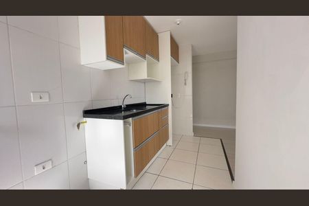 3_photo/94dce34eb9.ab7d8202a19c7ff1-ATLAS-1d4a88a0-2617-4329-af76-a1b703be9d08.jpg de apartamento para alugar com 2 quartos, 58m² em Novo Mundo, Curitiba