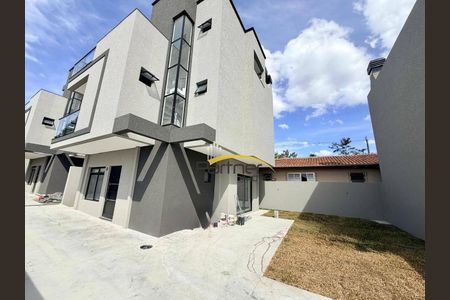 3_photo/94dce34f61.a86f9d5c77f24273-ATLAS-699c3a55-2ffd-4dcd-9fac-d1392fbddadc.jpg de casa à venda com 3 quartos, 140m² em Novo Mundo, Curitiba