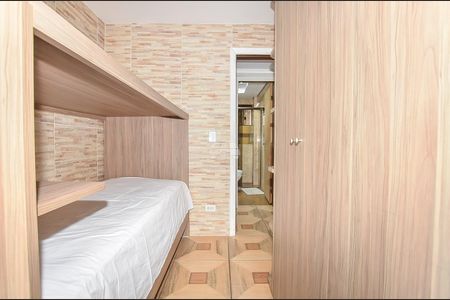 3_photo/94dce34fcf.654df58aa66cb7de-ATLAS-1d714e06-431a-413f-a93d-60973818b99f.jpg de apartamento à venda com 3 quartos, 57m² em Novo Mundo, Curitiba