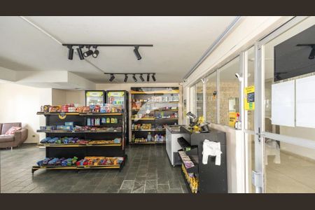 18_photo/94dce34fcf.93b8fa184532727f-ATLAS-32a0f705-b546-4c12-8e29-258f5e8e4d22.jpg de apartamento para alugar com 3 quartos, 57m² em Novo Mundo, Curitiba