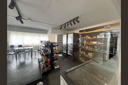 7_photo/94dce34fcf.9a9117018ef4cb2e-ATLAS-37d70fa0-f325-4e31-8d57-62de7ba664ee.jpg de apartamento à venda com 3 quartos, 56m² em Novo Mundo, Curitiba