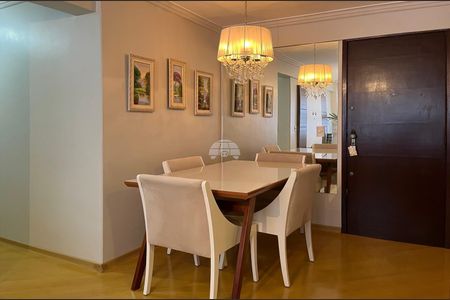 11_photo/94dce34fcf.d023450325e457cb-ATLAS-a9b58c0b-d9c9-40ce-a89b-cd98d0a49a9d.jpg de apartamento para alugar com 2 quartos, 57m² em Novo Mundo, Curitiba