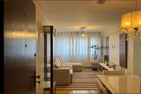 6_photo/94dce34fcf.d023450325e457cb-ATLAS-c658f34e-b007-4fcc-a662-3143312d35c6.jpg de apartamento para alugar com 2 quartos, 57m² em Novo Mundo, Curitiba