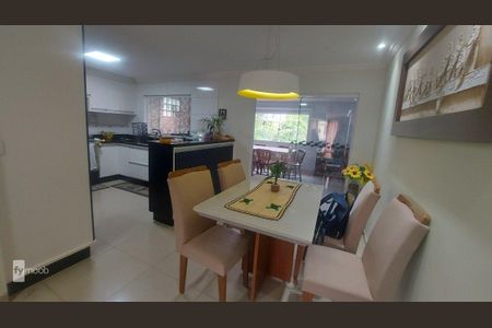 7_photo/94dce350c7.6e6544963ecf8707-ATLAS-1e6cfd3d-b256-4578-a324-df5809be32a4.jpg de casa à venda com 3 quartos, 158m² em Novo Mundo, Curitiba