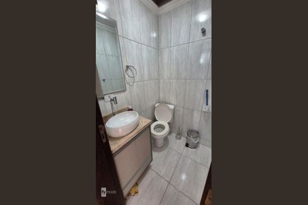 4_photo/94dce350c7.6e6544963ecf8707-ATLAS-b17fa9cf-3e0c-4f12-a946-ec4b73f3e5b3.jpg de casa à venda com 3 quartos, 158m² em Novo Mundo, Curitiba