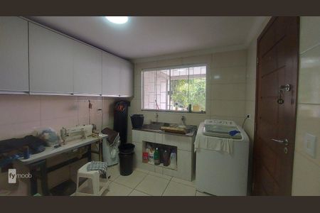 28_photo/94dce350c7.6e6544963ecf8707-ATLAS-d23e2fd4-b67c-435f-beaf-e0113209e6f5.jpg de casa à venda com 3 quartos, 158m² em Novo Mundo, Curitiba