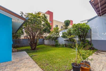 4_photo/94dce350c7.e3a954dfb45dd8a0-ATLAS-d07ed917-29c7-48a5-84dd-e7bda26a1fc9.jpg de casa à venda com 4 quartos, 408m² em Novo Mundo, Curitiba