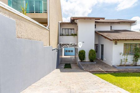 44_photo/94dce350c7.e3a954dfb45dd8a0-ATLAS-e317ff5e-55aa-475b-820d-3c1fbe5b4925.jpg de casa à venda com 4 quartos, 408m² em Novo Mundo, Curitiba