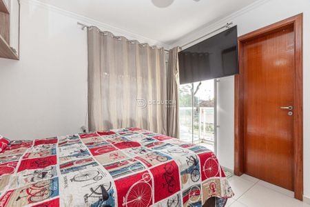 20_photo/94dce35173.41f97d5091d5e90c-ATLAS-70d45377-d40c-4528-b6f6-8e9e16b9221c.jpg de casa à venda com 3 quartos, 146m² em Novo Mundo, Curitiba