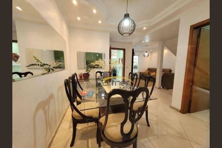 5_photo/94dce35173.8124fa5ce9c2efd6-ATLAS-3f2d48a8-8a72-4301-8340-c1274e12cefb.jpg de casa à venda com 3 quartos, 101m² em Novo Mundo, Curitiba