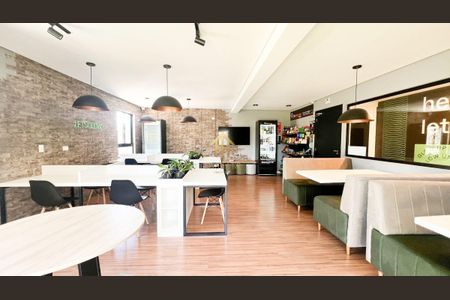 3_photo/94dce3517d.6d549bcb0e9ddcbe-ATLAS-d35cf150-d2c0-4577-9d41-2d7d4917f8be.jpg de apartamento à venda com 1 quarto, 40m² em Novo Mundo, Curitiba