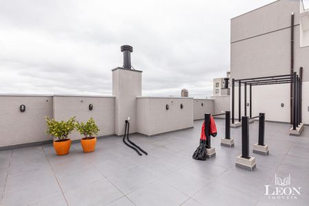 50_photo/94dce3517d.bad47a70d23568e2-ATLAS-bf5468b4-1bf0-40ca-be44-bdcd11d435ef.jpg de apartamento à venda com 1 quarto, 31m² em Novo Mundo, Curitiba