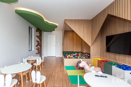 33_photo/94dce3517d.bad47a70d23568e2-ATLAS-d839fc79-312a-41f3-bc9e-43872ea575a4.jpg de apartamento à venda com 1 quarto, 31m² em Novo Mundo, Curitiba