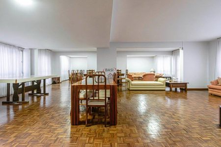 2_photo/94dce351d3.d84f0a836d7bf1f7-ATLAS-46376ec9-3f61-4769-b026-e259e273662c.jpg de apartamento à venda com 3 quartos, 138m² em Água Verde, Curitiba