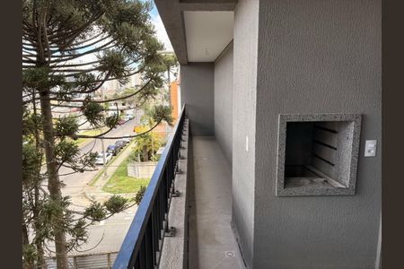 7_photo/94dce351fb.8406d85b1cc03178-ATLAS-9fb44606-7a28-47bb-9efa-32e9d4efbdfb.jpg de kitnet/studio à venda com 3 quartos, 70m² em Novo Mundo, Curitiba