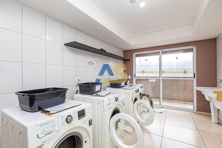 10_photo/94dce3522b.1c30879e3ee593f9-ATLAS-ca9e0c96-49fa-4b35-8ee9-40856229c45d.jpg de apartamento à venda com 1 quarto, 34m² em Novo Mundo, Curitiba