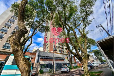 8_photo/94dce3527f.f87c5f63b588f4d4-ATLAS-27e40022-4f4a-4f4e-bf95-d828028f7c22.jpg de apartamento à venda com 3 quartos, 74m² em Novo Mundo, Curitiba