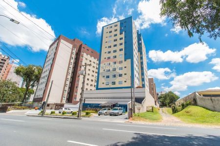 10_photo/94dce352b9.3e1b4b7d4b39a1bc-ATLAS-5427ebef-dd73-4b93-bb31-4a0675fd5040.jpg de apartamento para alugar com 2 quartos, 56m² em Novo Mundo, Curitiba