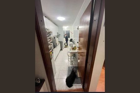 6_photo/94dce352b9.3e1b4b7d4b39a1bc-ATLAS-b736d60b-d364-4814-933b-1f1e84d3296f.jpg de apartamento à venda com 2 quartos, 56m² em Novo Mundo, Curitiba