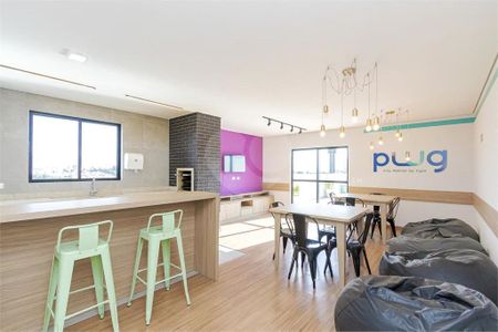 3_photo/94dce352c9.23351eba74f1df34-ATLAS-16c89c8f-ad59-4a45-a9da-928cfbf2b7f9.jpg de apartamento à venda com 2 quartos, 45m² em Capão Raso, Curitiba