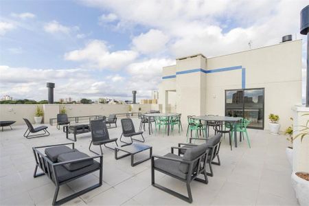 8_photo/94dce352c9.23351eba74f1df34-ATLAS-4b36d1a2-e824-4f6a-978a-29761f56d921.jpg de apartamento à venda com 2 quartos, 45m² em Capão Raso, Curitiba