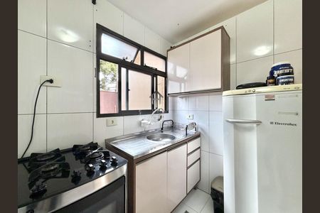 14_photo/94dce35303.ce350d20f236dc10-ATLAS-89b3a01f-d9c8-48be-b704-90cda55e09bf.jpg de apartamento à venda com 3 quartos, 56m² em Novo Mundo, Curitiba