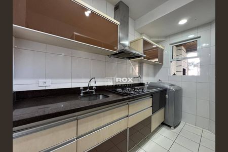 6_photo/94dce3536b.0b41dd9f8e6ad8d9-ATLAS-33b77688-ceeb-41b8-9a73-72799c5c0f65.jpg de apartamento para alugar com 3 quartos, 59m² em Novo Mundo, Curitiba